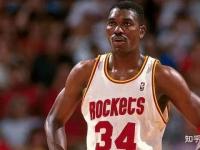 地中海的土豪弹丸国！法国为啥不吞了它？反而当祖宗供着